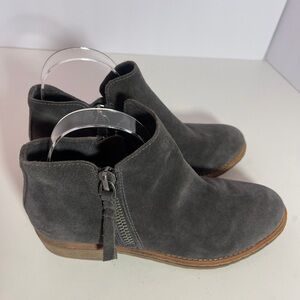 Dolce Vita Sutton Gray Suede Double Zipper Bootie size 7.5